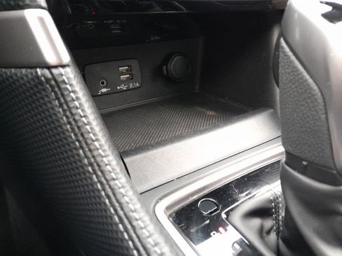 Used 2023 Subaru Forester Limited image 25