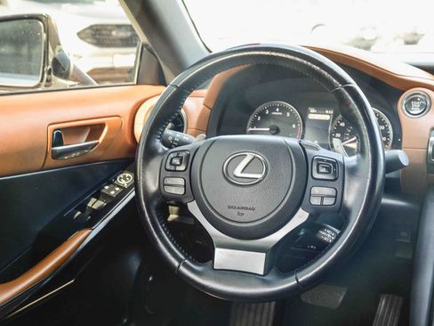 Used 2022 Lexus IS 300 w/ Accessory Package image 14