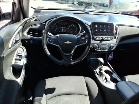 Used 2023 Chevrolet Malibu LT w/ Driver Confidence Package FWD image 7