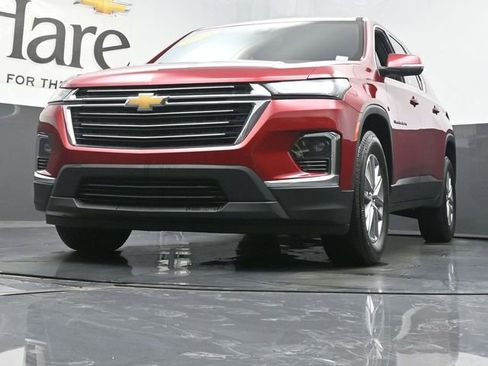 Used 2023 Chevrolet Traverse LT image 56