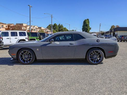 Used 2023 Dodge Challenger R/T Scat Pack image 7