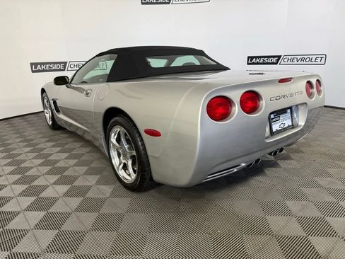 Used 2004 Chevrolet Corvette Convertible w/ Preferred Equipment Group RWD image 4