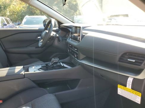 New 2026 Nissan Rogue SV w/ Cold Weather Package FWD image 30