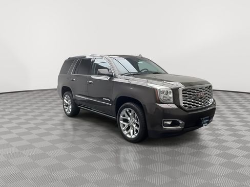 Certified 2019 GMC Yukon Denali w/ Denali Ultimate Package AWD/4WD image 40
