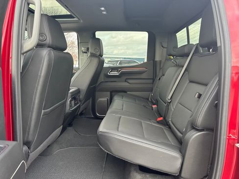 Used 2024 GMC Sierra 1500 Denali image 16