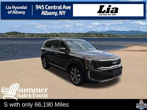 Used 2022 Kia Telluride S AWD/4WD image 1