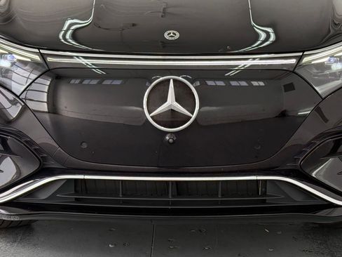 Used 2023 Mercedes-Benz EQS 580 4MATIC SUV image 19