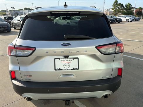 Used 2020 Ford Escape SEL FWD image 10