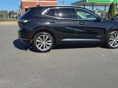 Used 2021 Buick Envision Avenir w/ Technology Package II image 9