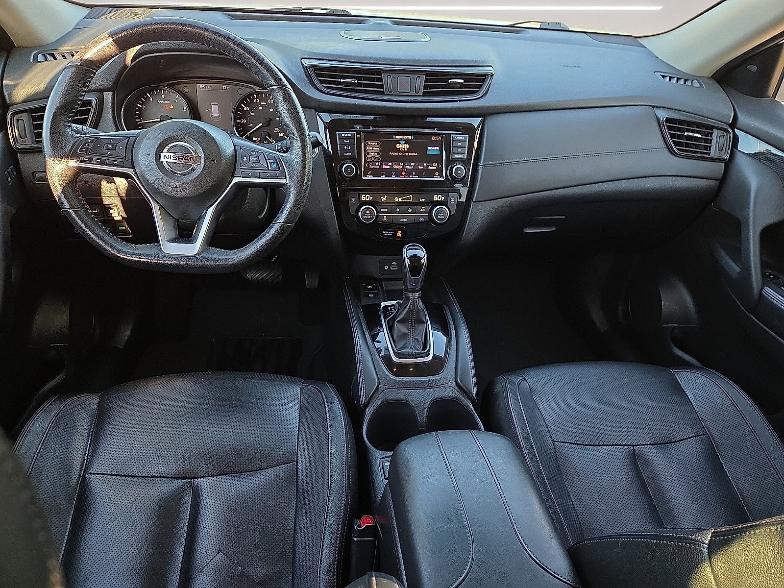 Used 2020 Nissan Rogue SL w/ Premium Package AWD/4WD image 11