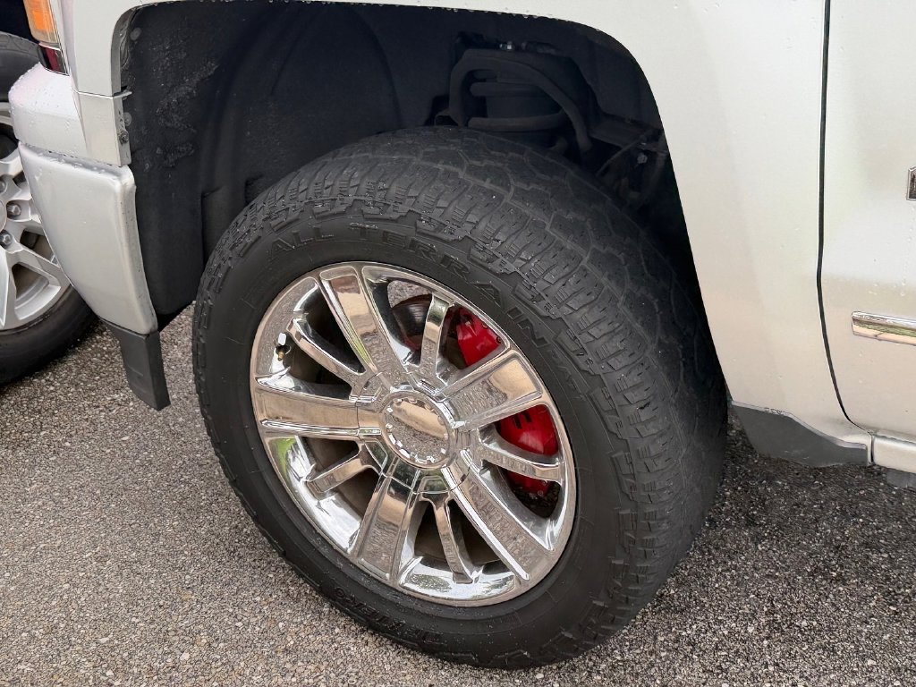 Used 2014 Chevrolet Silverado 1500 High Country AWD/4WD image 9