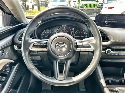 Used 2020 MAZDA MAZDA3 Sedan w/ Preferred Package image 21