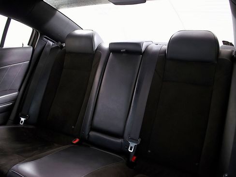 Used 2015 Dodge Charger R/T image 13