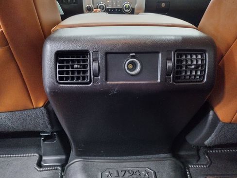 Used 2015 Toyota Tundra 1794 Edition image 39