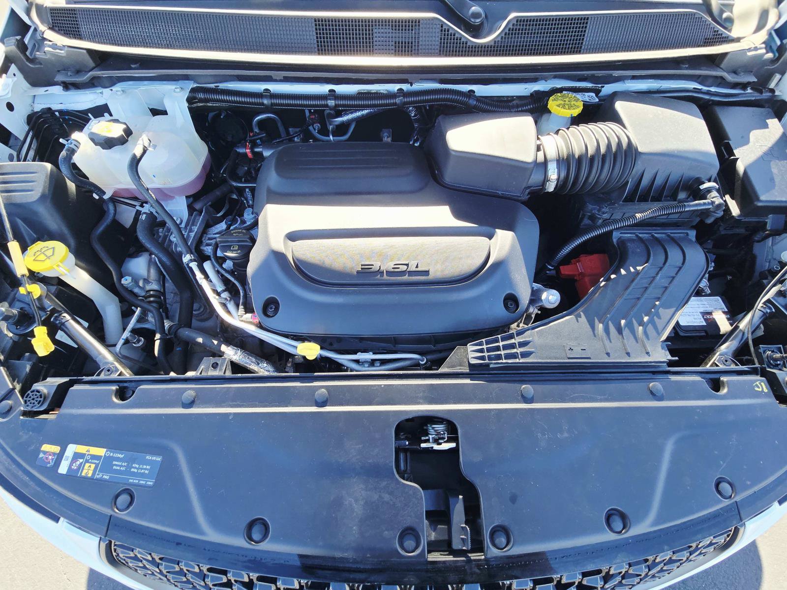 Used 2024 Chrysler Pacifica Touring-L w/ S Appearance Package FWD image 19
