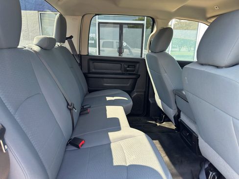 Used 2018 RAM 1500 Tradesman w/ Popular Equipment Group RWD image 12