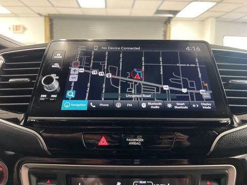 Used 2025 Honda Ridgeline Black Edition image 32