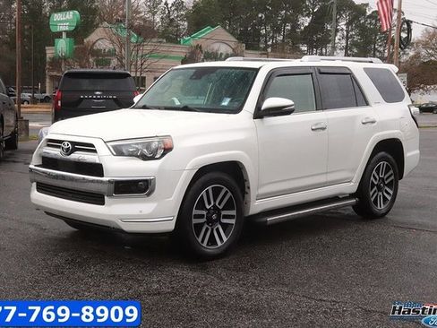 Used 2020 Toyota 4Runner Limited image 3