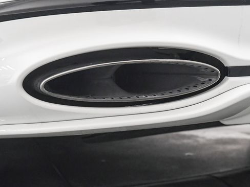 New 2025 Bentley Flying Spur Plug-In Hybrid image 23