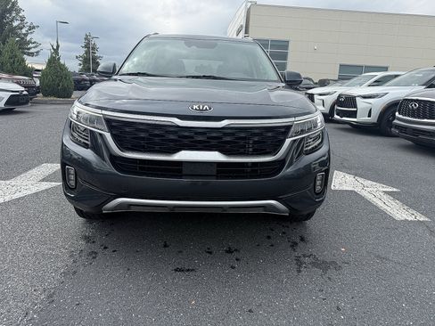 Used 2021 Kia Seltos SX AWD/4WD image 3