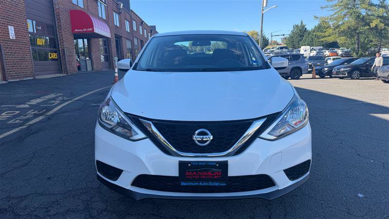 Used 2017 Nissan Sentra SV FWD image 2