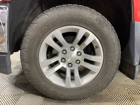 Used 2018 Chevrolet Silverado 1500 LT w/ All Star Edition AWD/4WD image 33