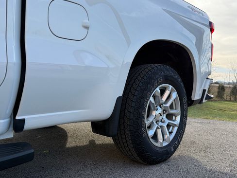 Used 2024 Chevrolet Silverado 1500 RST w/ Max Trailering Package image 16