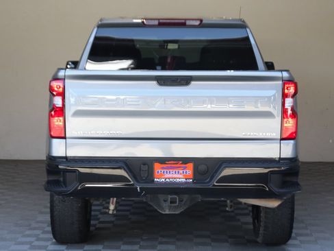 Used 2024 Chevrolet Silverado 1500 Custom Trail Boss AWD/4WD image 9