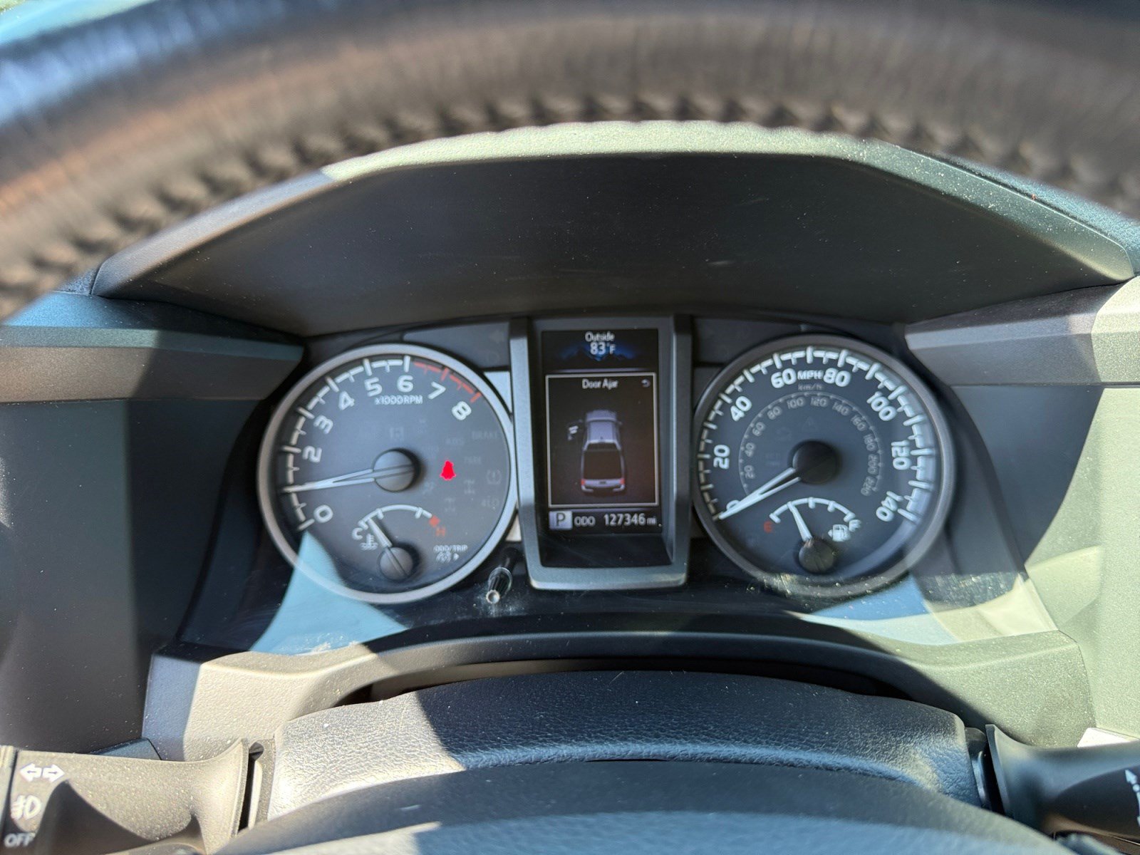 Used 2017 Toyota Tacoma TRD Sport AWD/4WD image 10