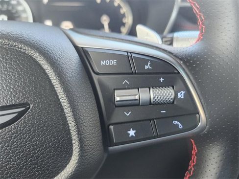 Used 2025 Genesis G70 2.5T w/ Sport Prestige Package image 8