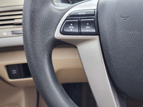 Used 2010 Honda Accord LX-P image 28