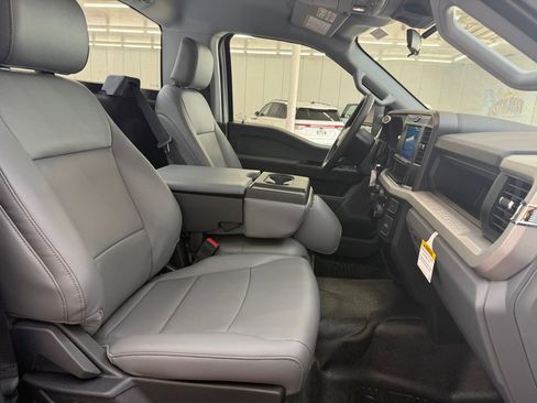 New 2026 Ford F250 XL image 9