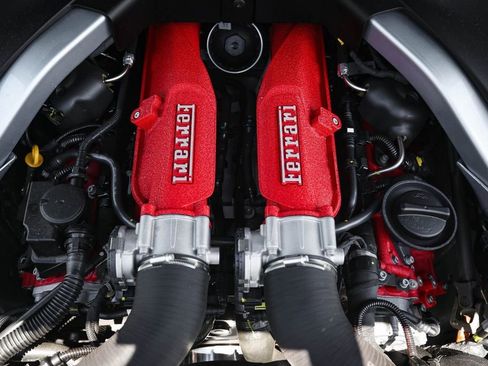 Certified 2023 Ferrari Portofino M image 28