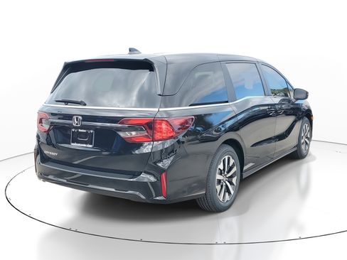 New 2026 Honda Odyssey EX-L image 4