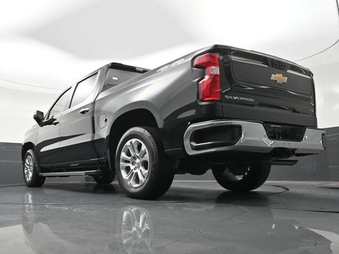 Used 2025 Chevrolet Silverado 1500 LTZ AWD/4WD image 26