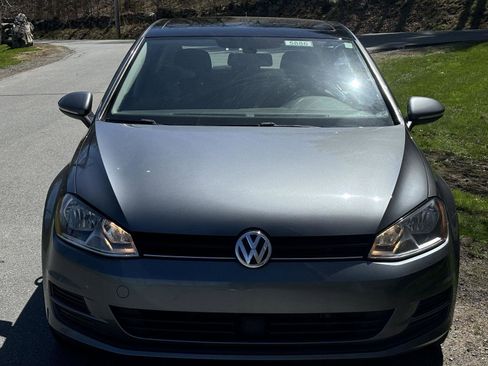 Used 2017 Volkswagen Golf Wolfsburg Edition FWD image 20