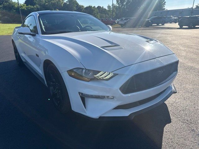 Used 2020 Ford Mustang GT Premium w/ Black Accent Package RWD image 9