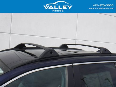 Used 2023 Toyota RAV4 XLE Premium image 3