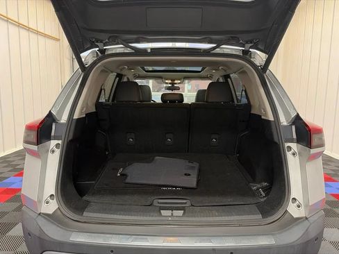 Used 2023 Nissan Rogue SV w/ SV Premium B Package AWD/4WD image 16