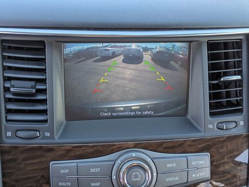 Used 2017 Nissan Armada SV image 17