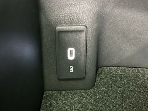 New 2026 Volkswagen Atlas SEL Premium R-Line image 15