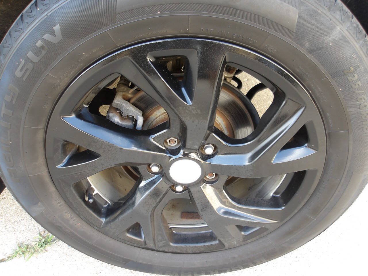 Used 2018 Chevrolet Equinox Premier FWD image 25