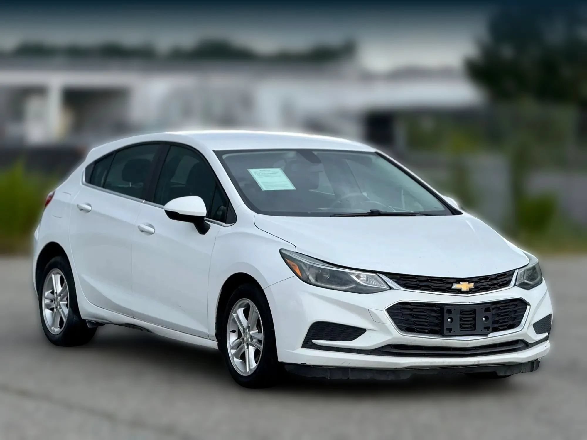 Used 2018 Chevrolet Cruze LT w/ Convenience Package FWD image 1