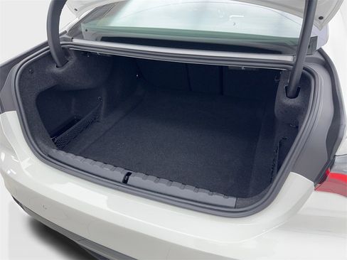 Used 2023 BMW 430i Coupe w/ Convenience Package image 73