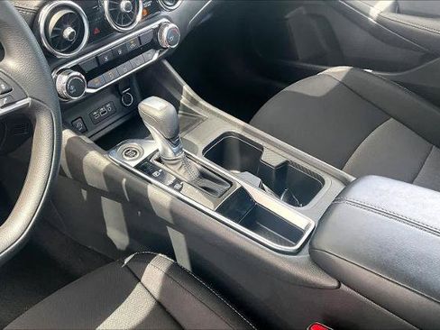 Certified 2025 Nissan Sentra SV FWD image 16