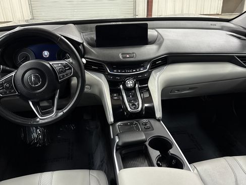 Used 2023 Acura TLX w/ Technology Package image 16