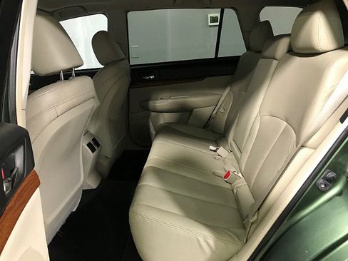 Used 2013 Subaru Outback 2.5i Limited AWD/4WD image 20