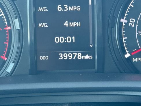 Used 2024 Toyota 4Runner SR5 Premium image 12