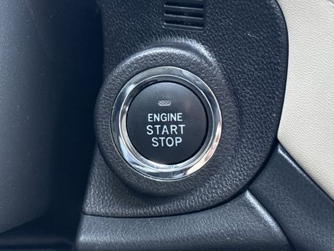 Used 2024 Subaru Outback Limited XT image 25