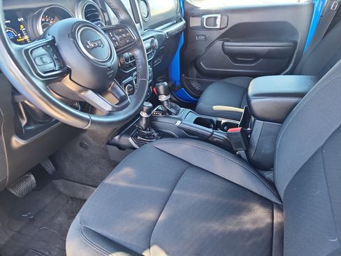 Used 2022 Jeep Wrangler Unlimited Sport image 7